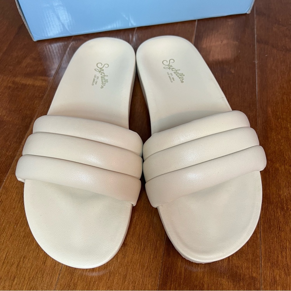 Seychelles Cream Padded Slide Sandals